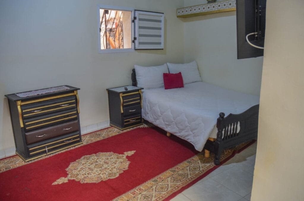 Guesthouse in the city of Fez. 22