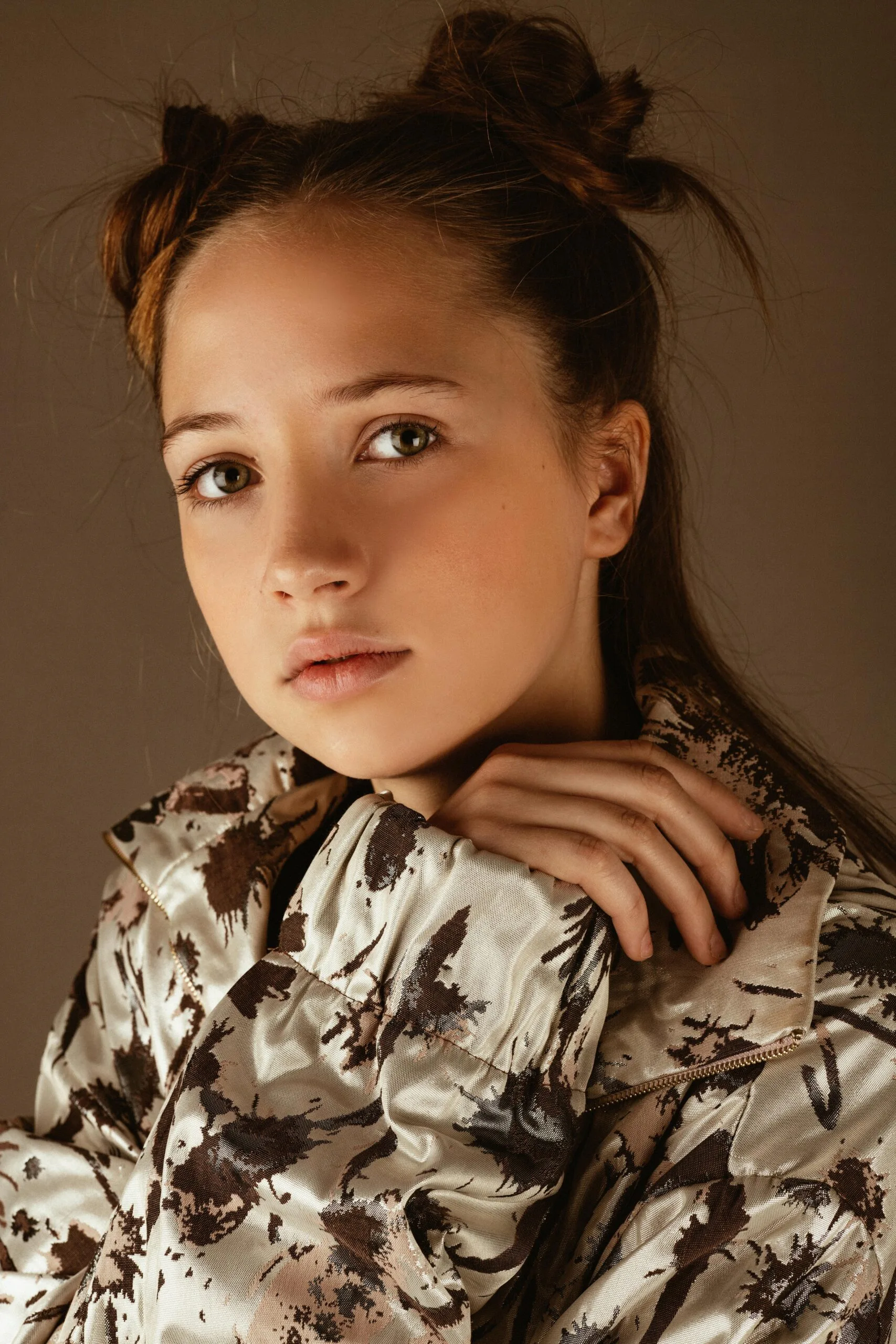 Night tours (3 to 4 hours) 4 Portrait of a fashionable young model posing with style in a studio setting.
