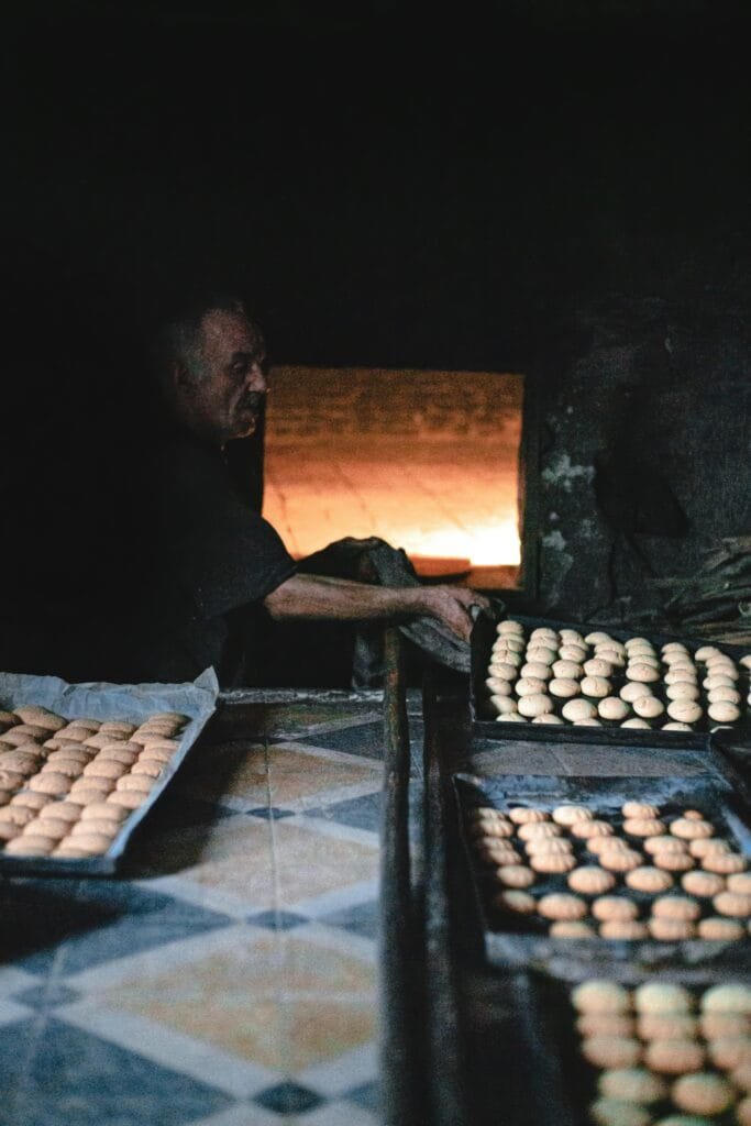 Why Is Fez, Morocco, Famous? 8