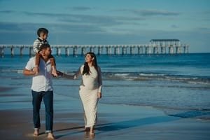 A professional Fes guide pointing to a unique architectural detail while giving a highly personal tour, reflecting the discovery of non-touristy, local-only hidden places.