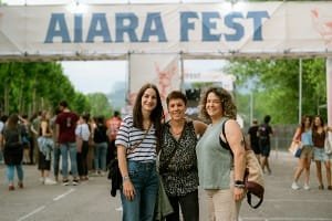 A tourist with Guide Khalid overlooking the panoramic Fes Medina skyline, reflecting the highly recommended and excellent guided tour experience.